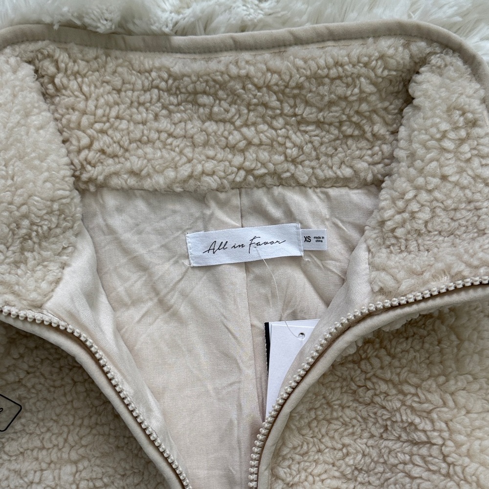 Warm Cream Sherpa Jacket - Picture 5 of 8